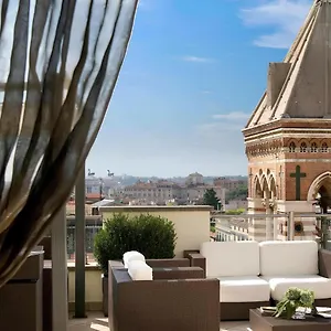 ***** Hotel La Griffe Italien